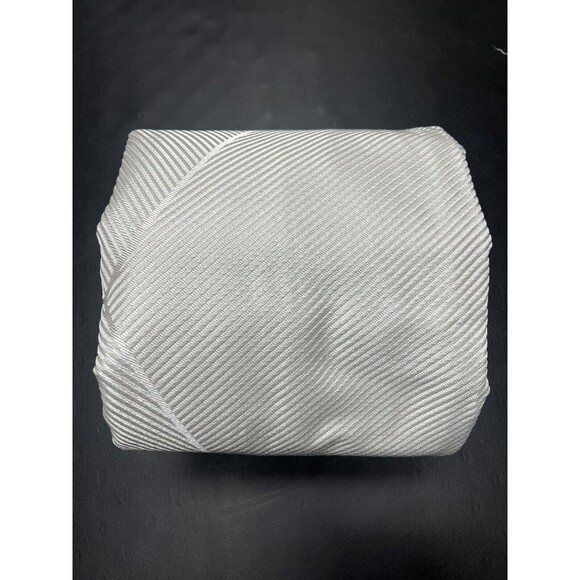 Hudson Park Moderno Full/Queen Duvet Cover - Picture 4 of 6